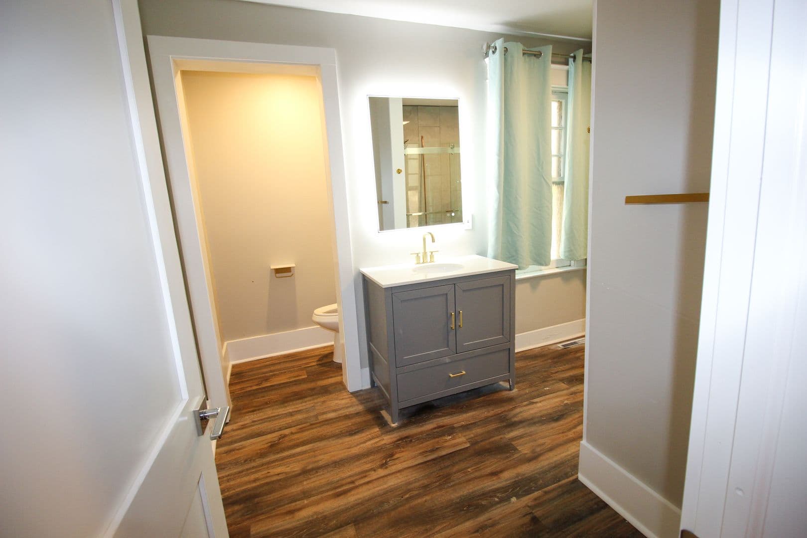 Ithaca Apartment: 613 E State St