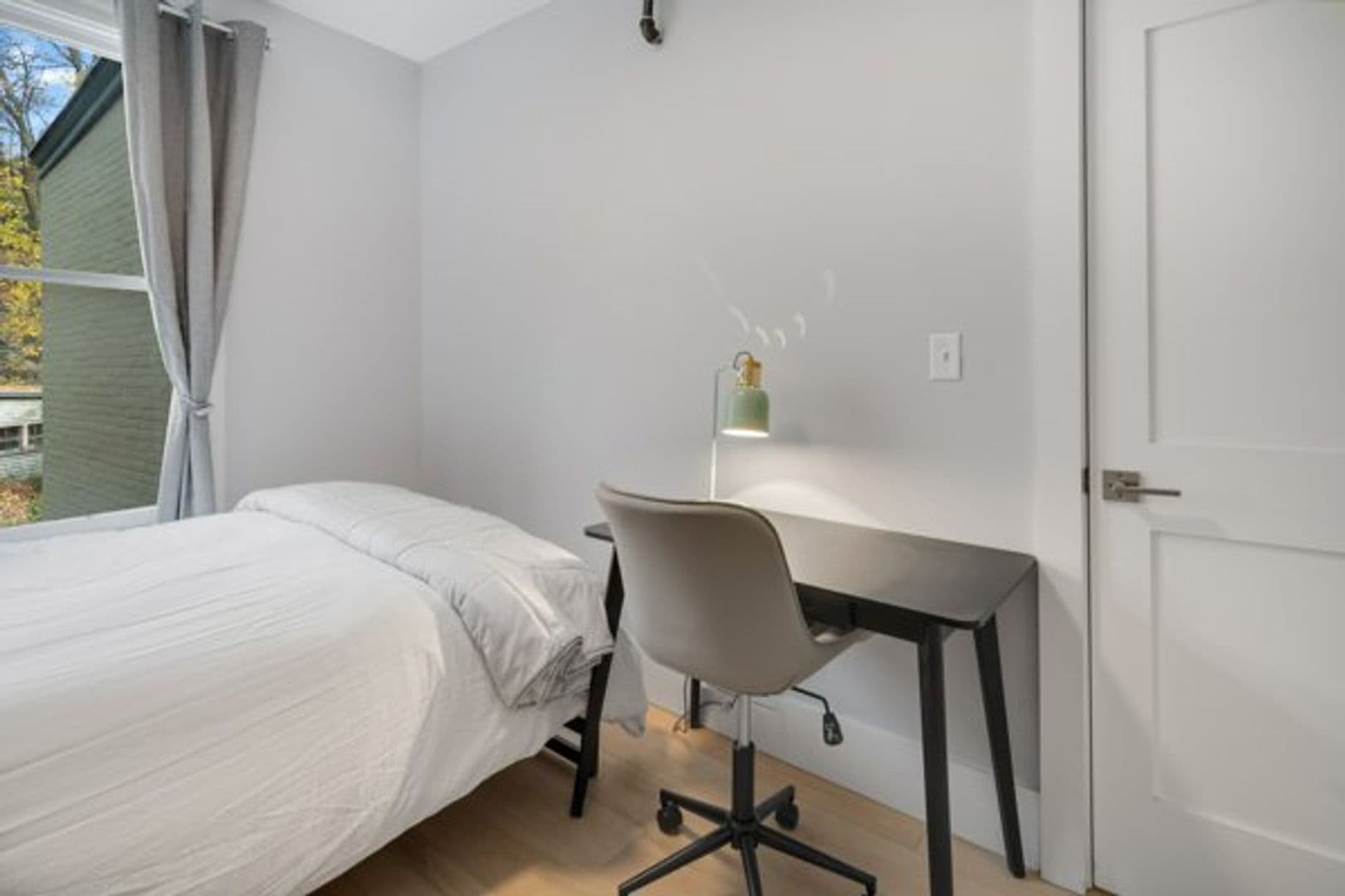 Ithaca Apartment: 702 E State St