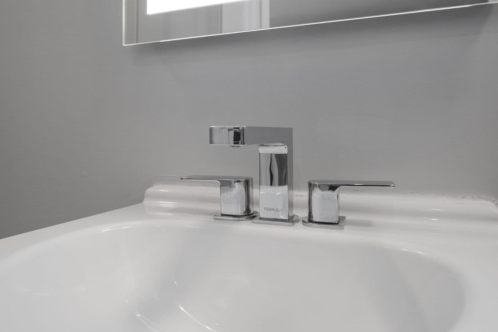 Ithaca Apartment: 702 E State St