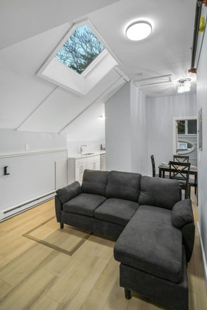 Ithaca Apartment: 504 Stewart Ave