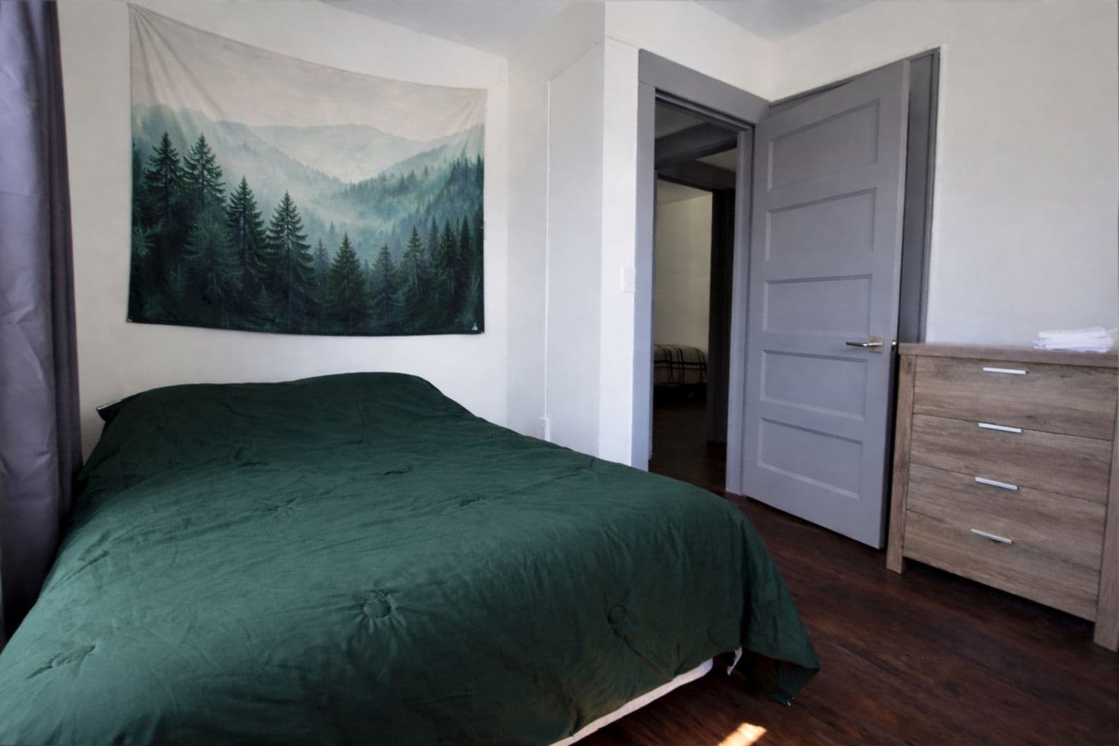 Ithaca Apartment: 306 Bryant Ave