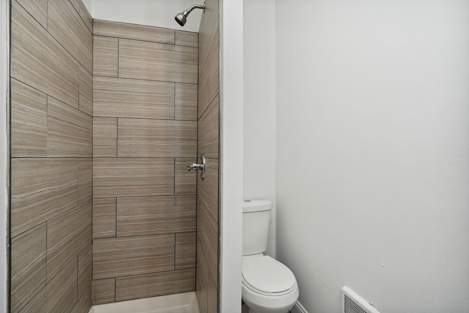 Philadelphia Apartment: 3326 N 17th St.