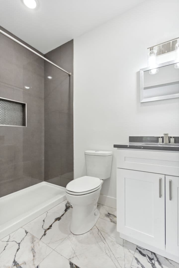 Philadelphia Apartment: 1831 N 33rd St.