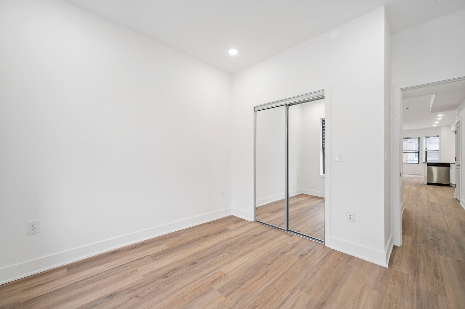 PHILADELPHIA, PA Apartment: 2209 N Natrona St.