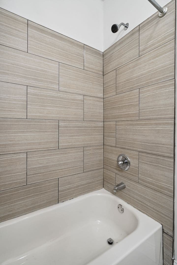 Philadelphia Apartment: 3326 N 17th St.