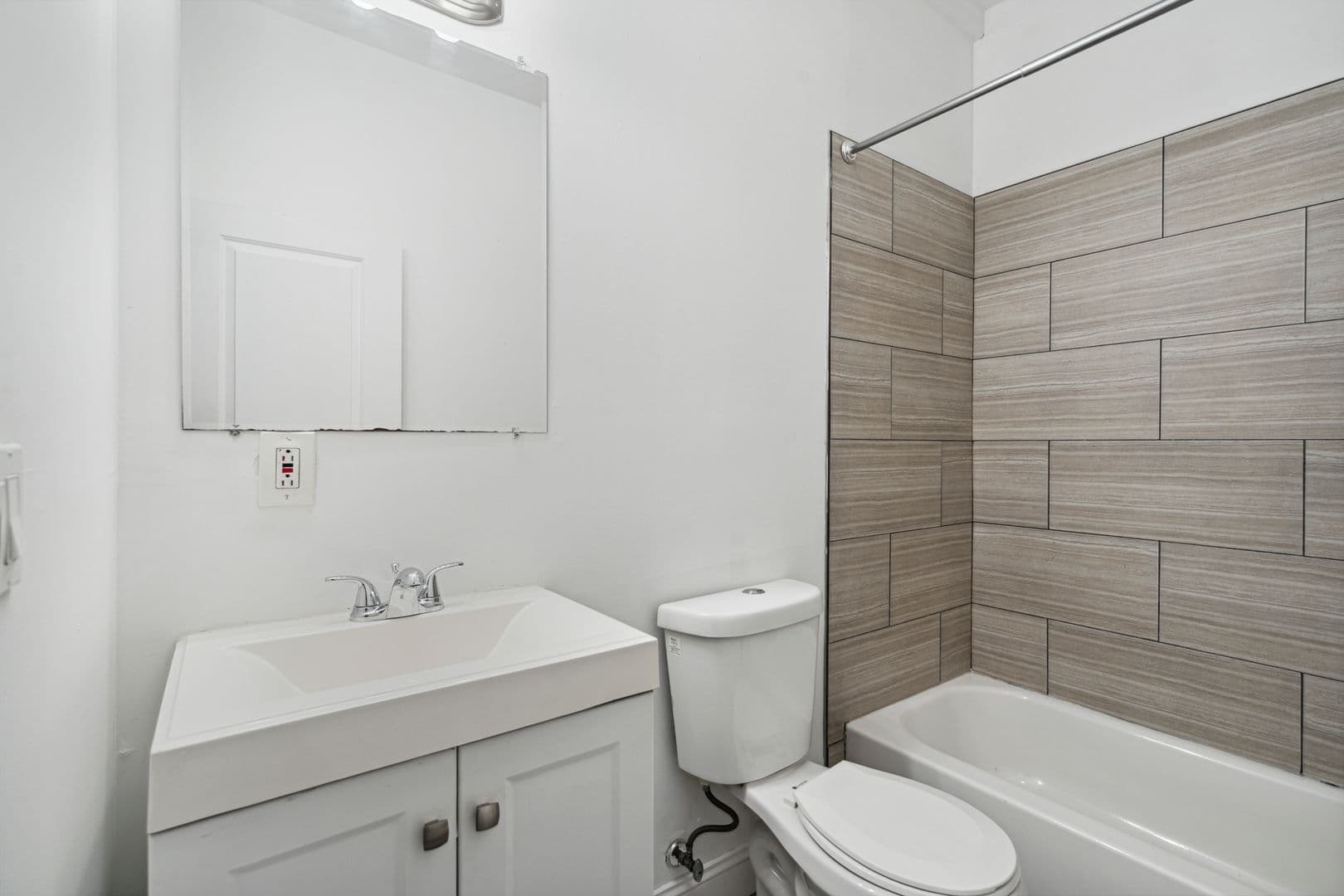 Philadelphia Apartment: 3326 N 17th St.