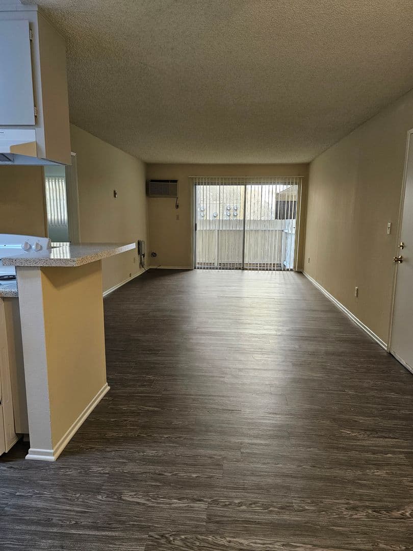 WHITTIER Apartment: 10640 COLIMA ROAD