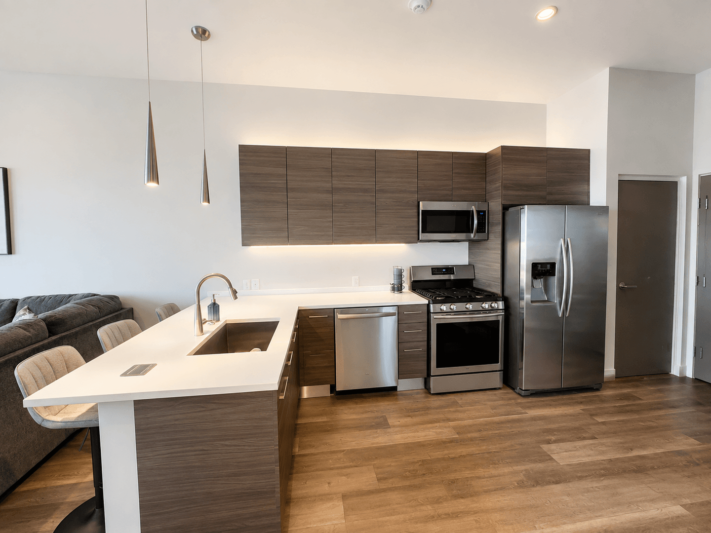 Eagle Apartment: 1115 Chambers Avenue
