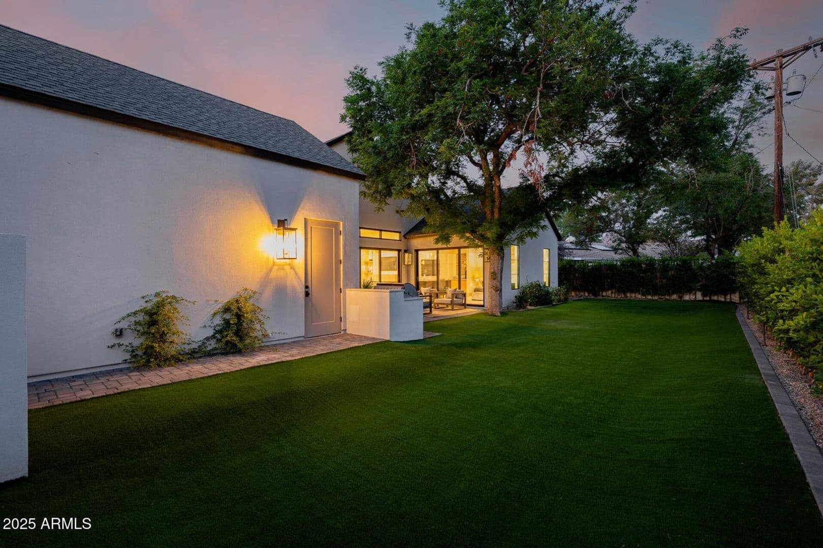 Phoenix House: 3301 E. Elm St