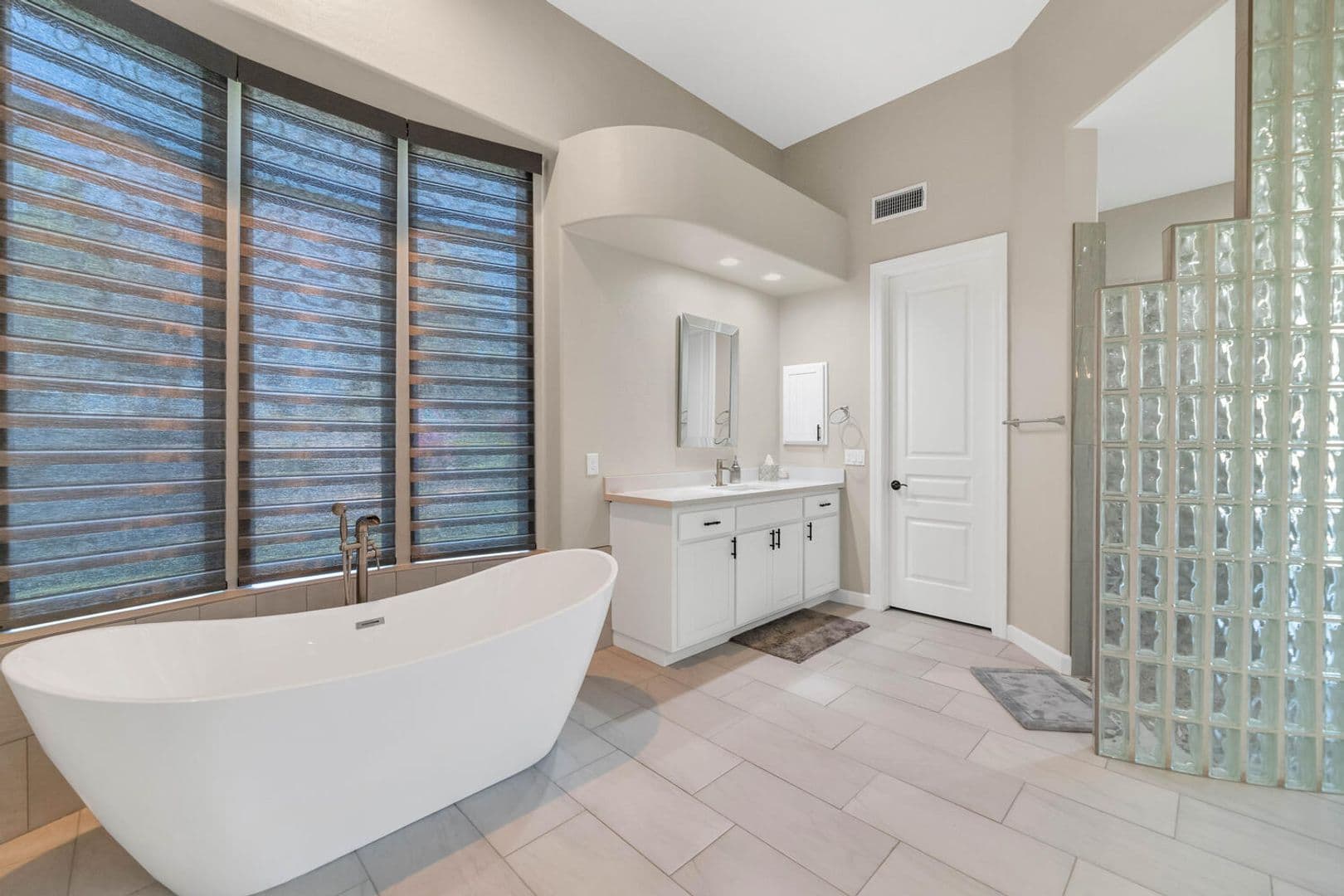 Scottsdale House: 10940 E. Cosmos Circle