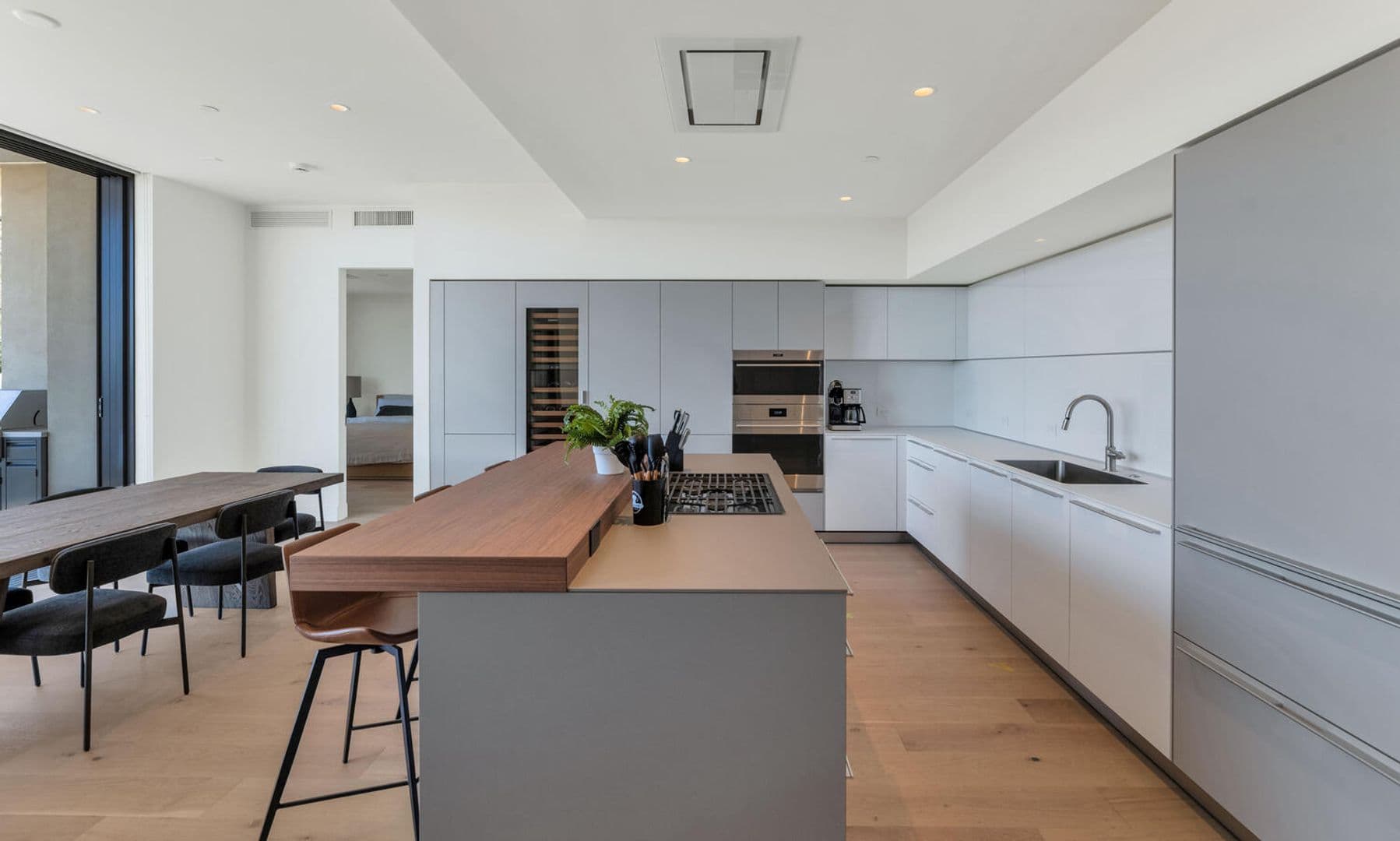 Scottsdale House: 4849 N Camelback Ridge Rd #B203