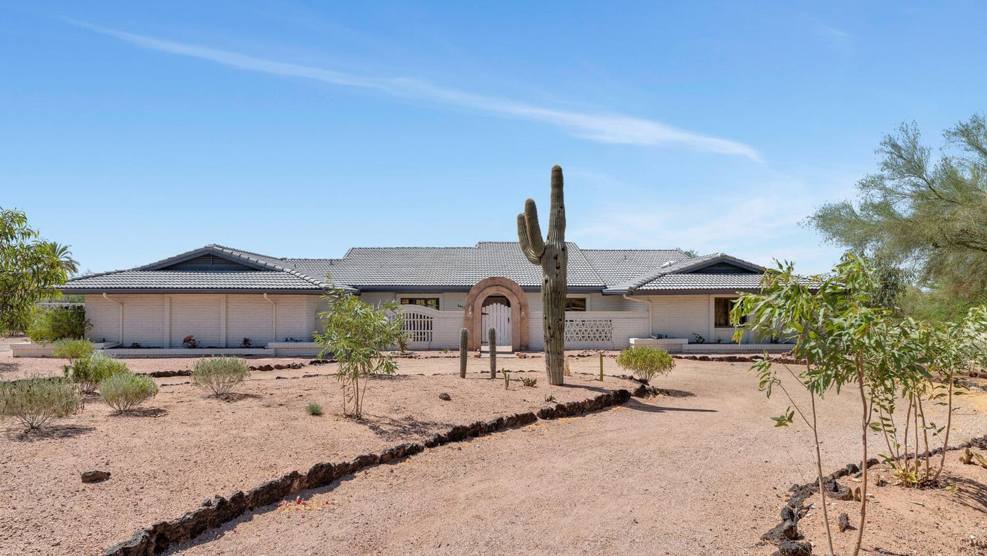 Paradise Valley House: 3411 E Valley Vista Ln