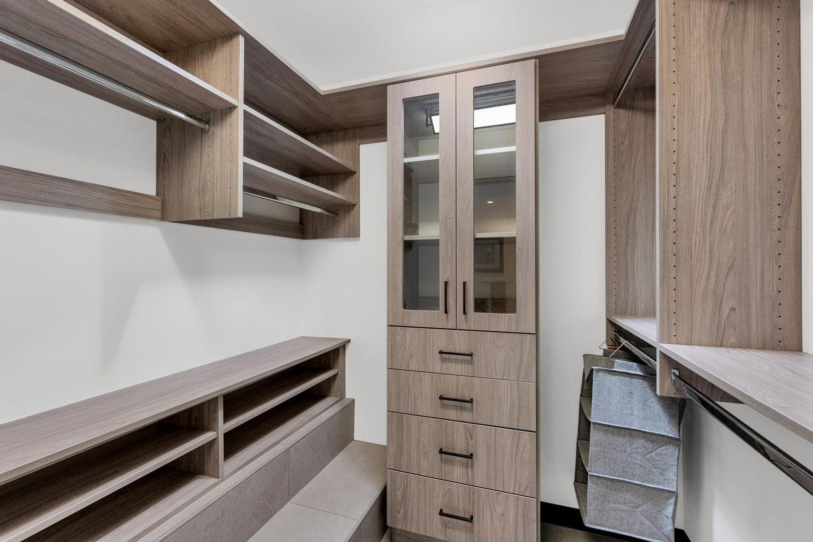 Phoenix House: 3057 E. Rose Lane