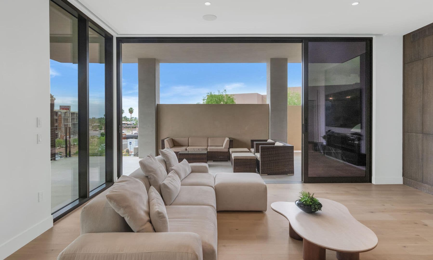 Scottsdale House: 5000 N Camelback Ridge Rd. #102