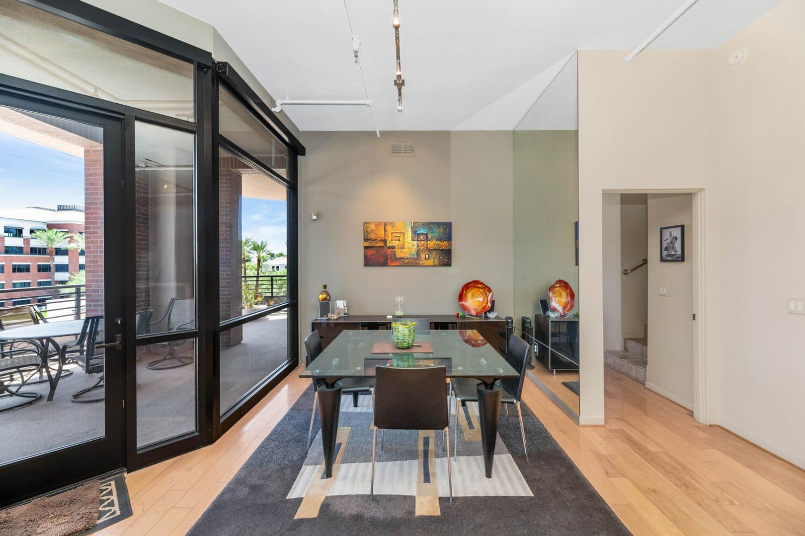 Scottsdale House: 7301 E. 3rd Ave #305