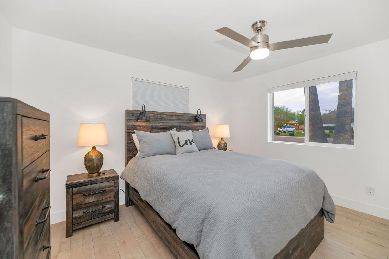 Scottsdale House: 5311 N Woodmere Fairway