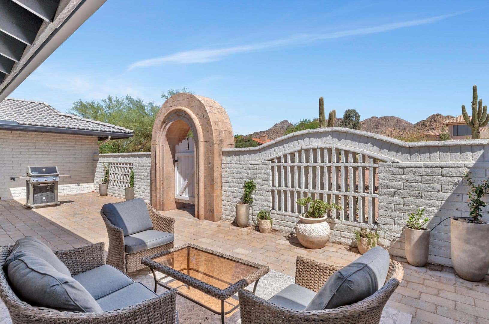 Paradise Valley House: 3411 E Valley Vista Ln