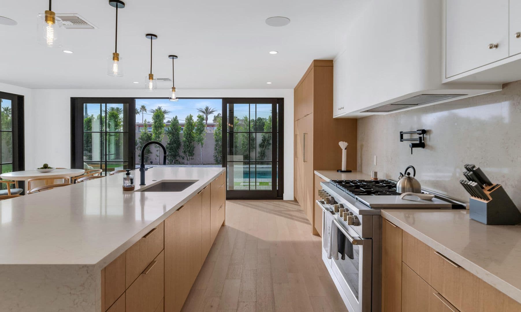 Scottsdale House: 6039 E. Calle Camelia