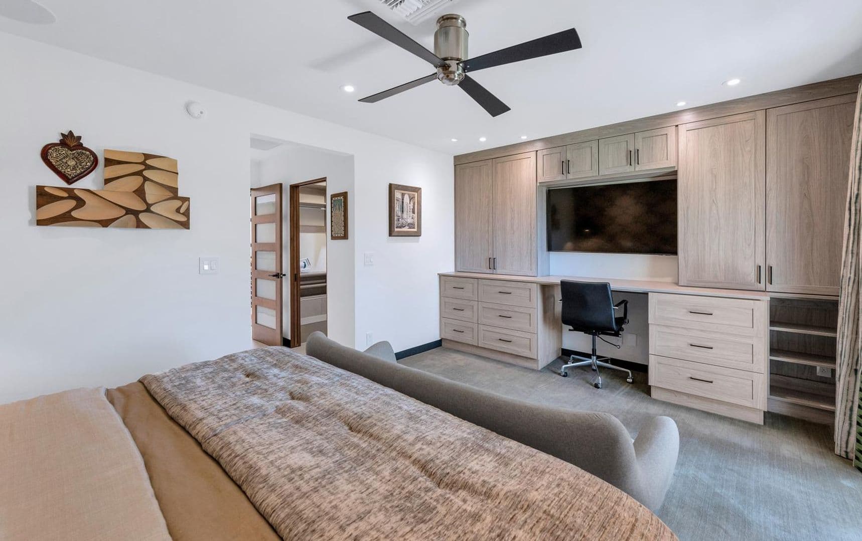 Phoenix House: 3057 E. Rose Lane