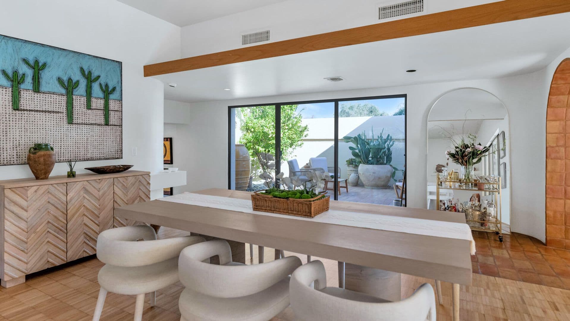 Scottsdale House: 9447 E. Calle De Valle Dr.