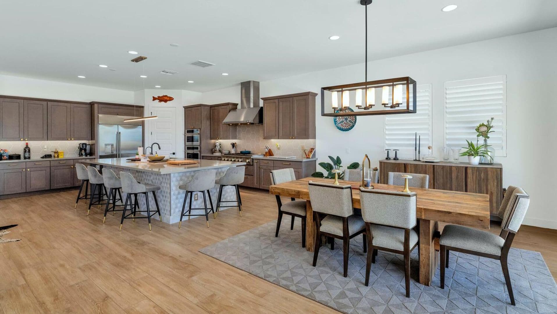 Phoenix House: 2041 E. Fallen Leaf Lane