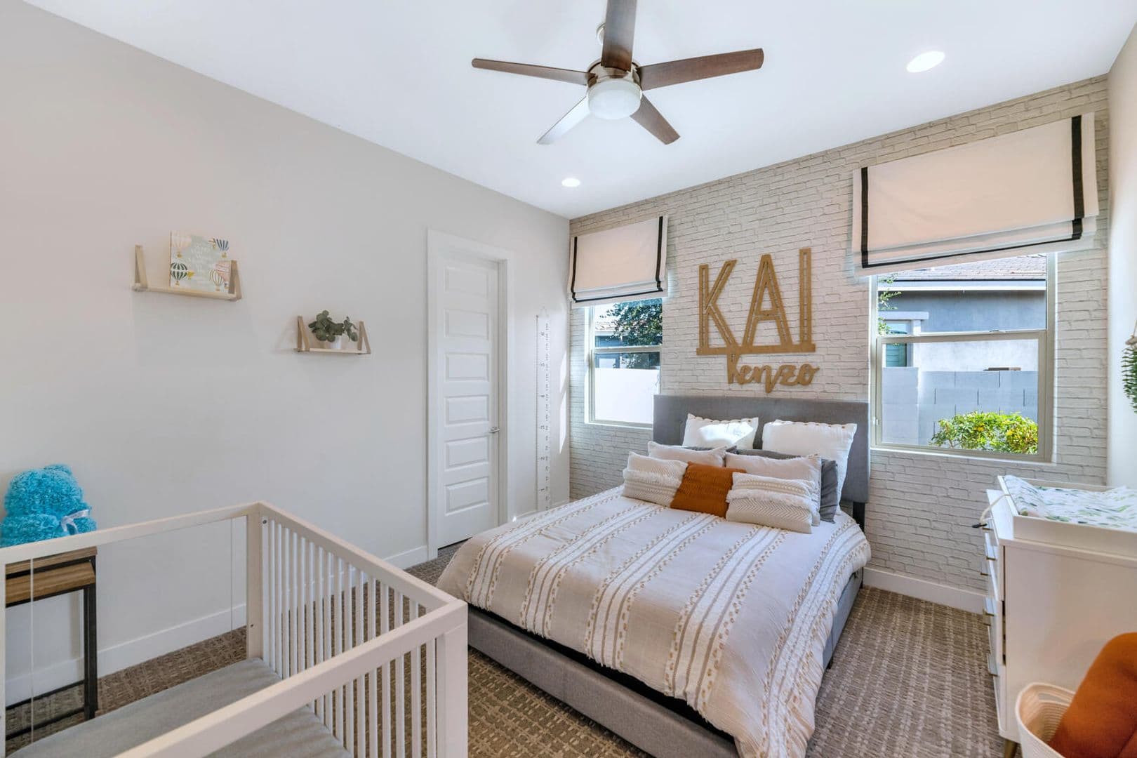 Phoenix House: 2855 E. Los Gatos
