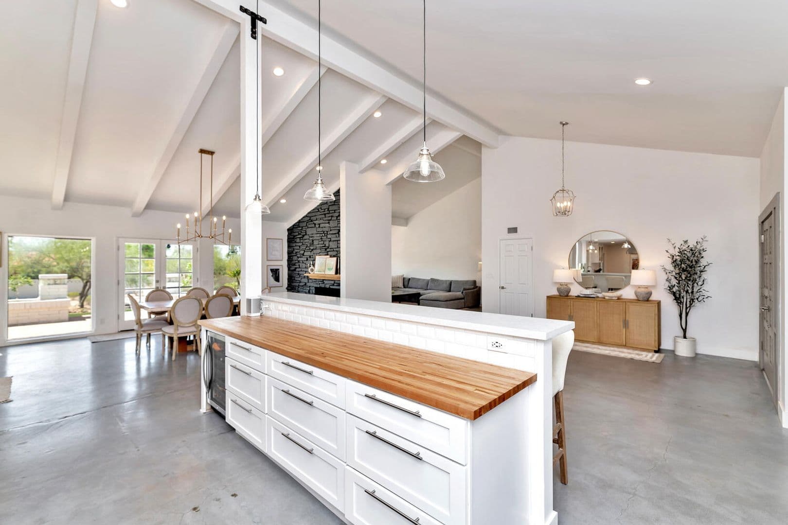 Paradise Valley House: 3411 E Valley Vista Ln