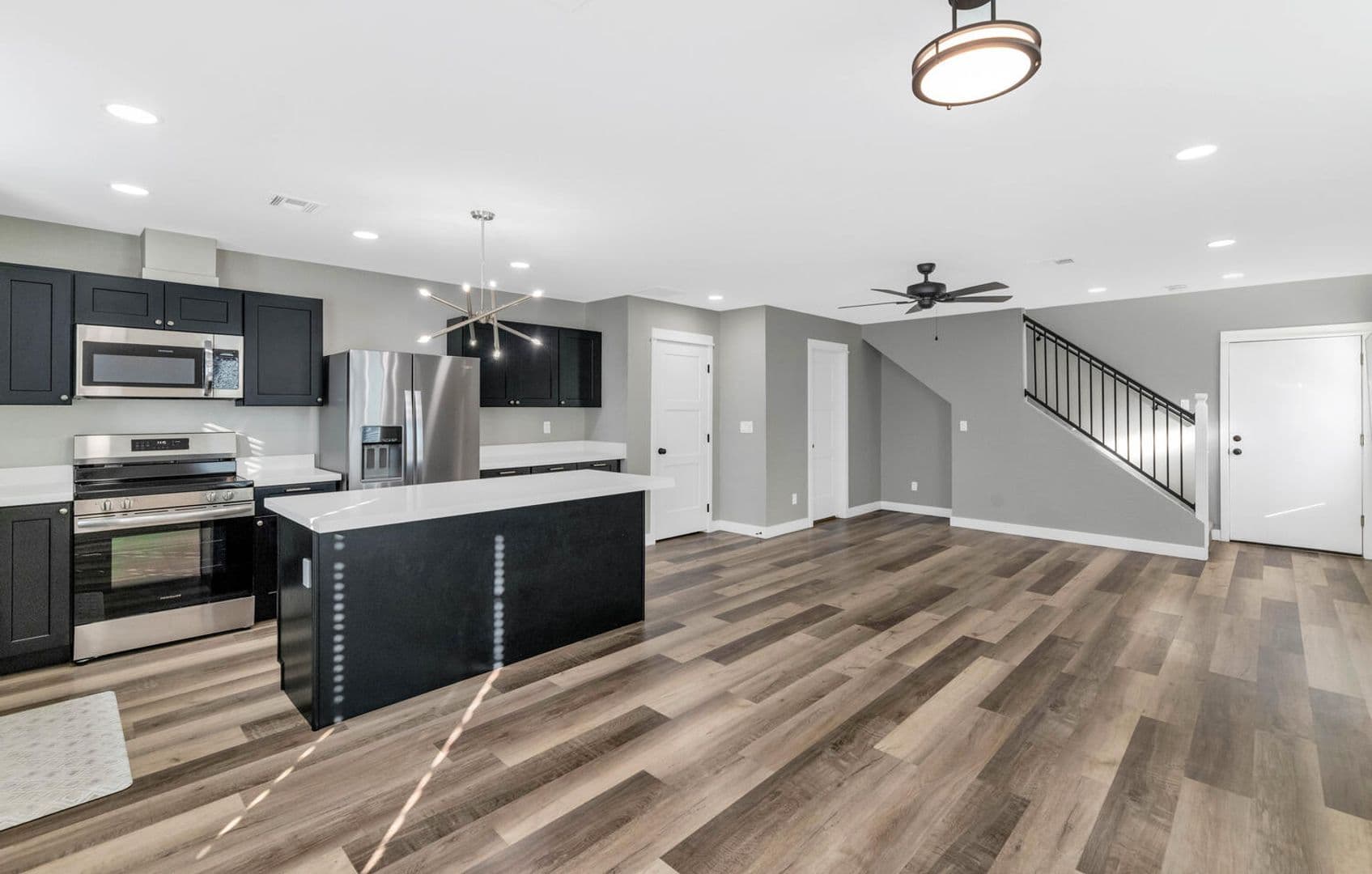 Phoenix House: 2509 E. Broadway Rd #4