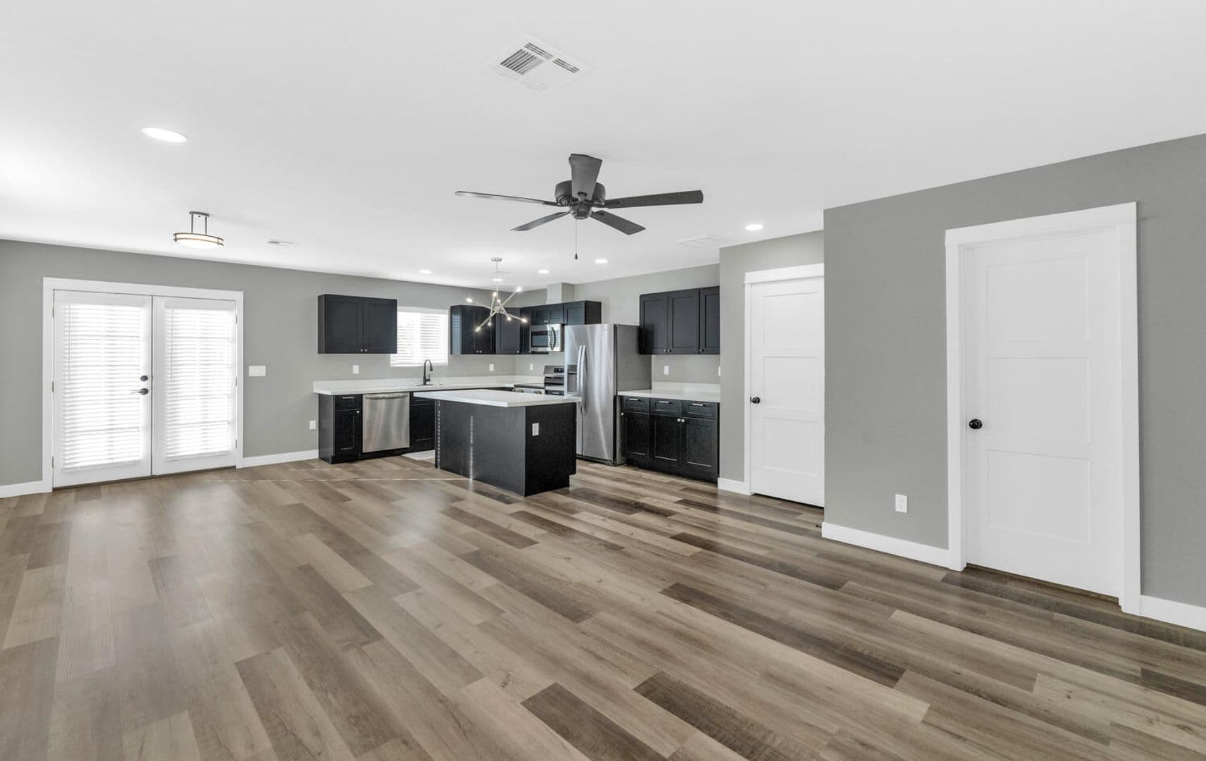 Phoenix House: 2509 E. Broadway Rd #4