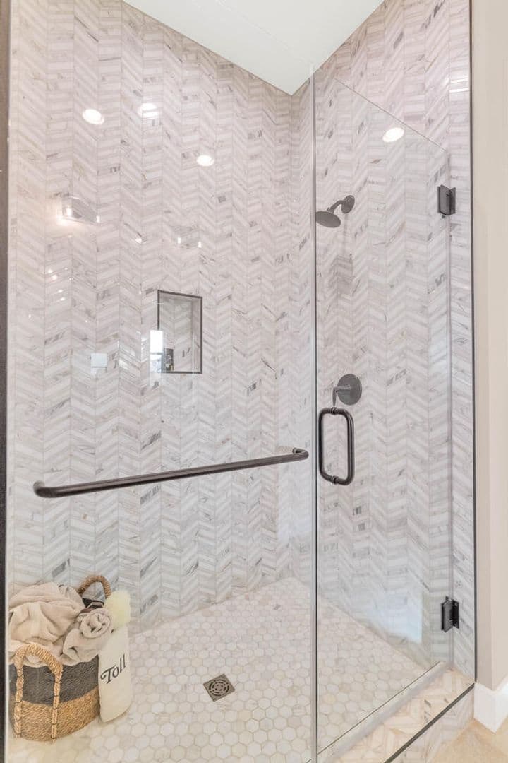 Mesa House: 10118 E Tesla Ave