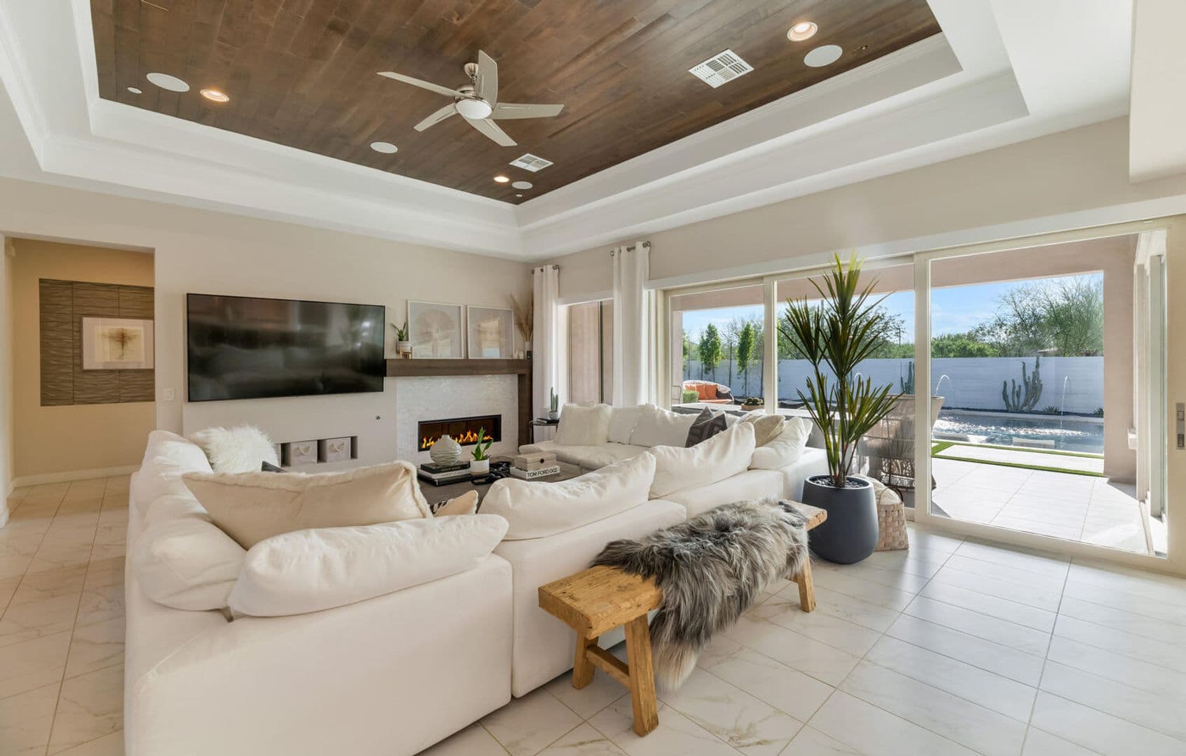 Phoenix House: 2855 E. Los Gatos