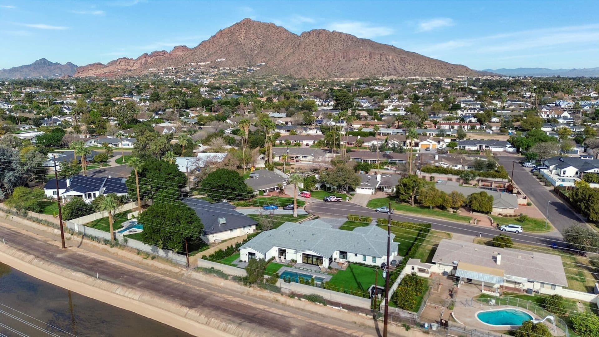 Scottsdale House: 6039 E. Calle Camelia