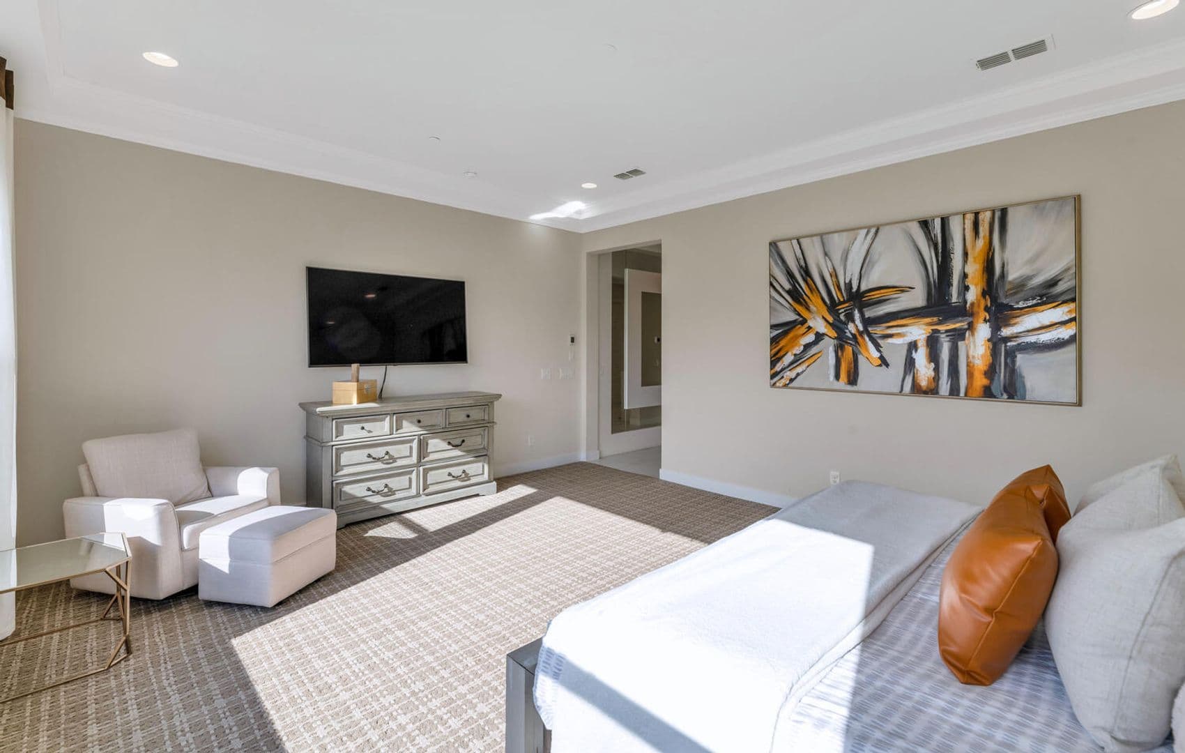 Phoenix House: 2855 E. Los Gatos