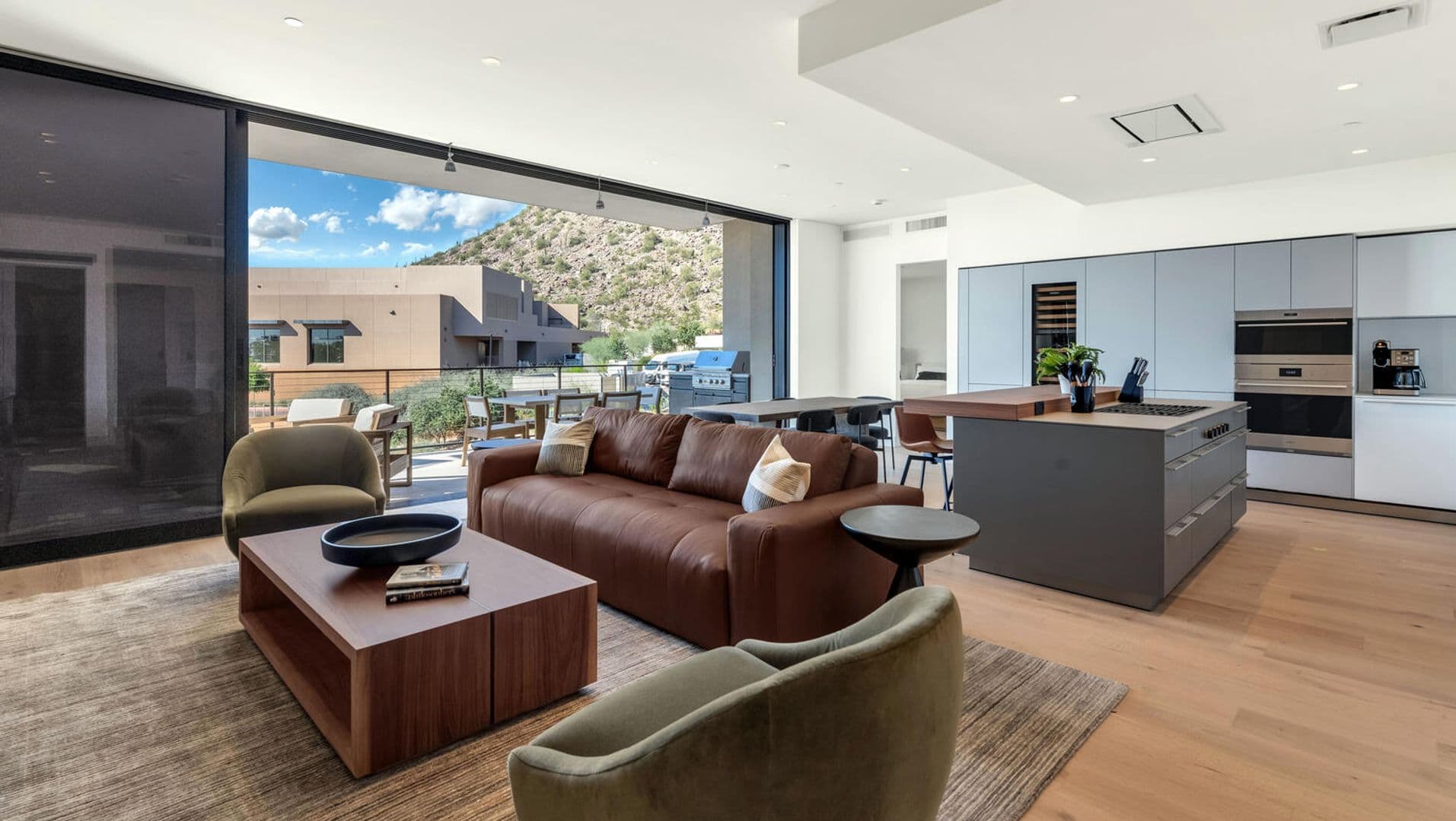 Scottsdale House: 4849 N Camelback Ridge Rd #B203