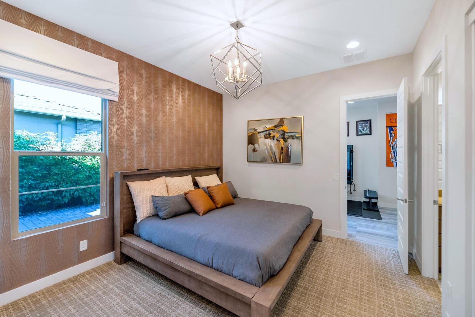 Phoenix House: 2855 E. Los Gatos