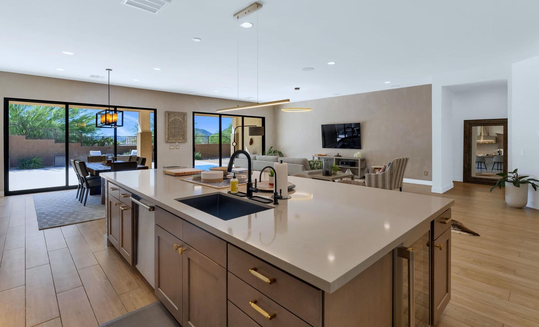 Phoenix House: 2041 E. Fallen Leaf Lane