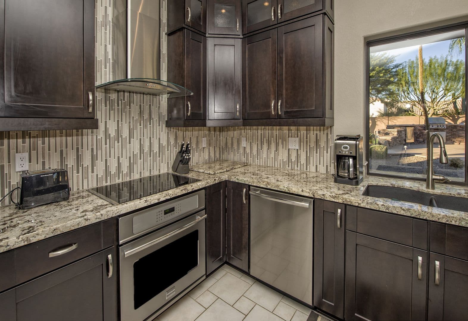 Glendale House: 4548 W  Mariposa Grande Ln