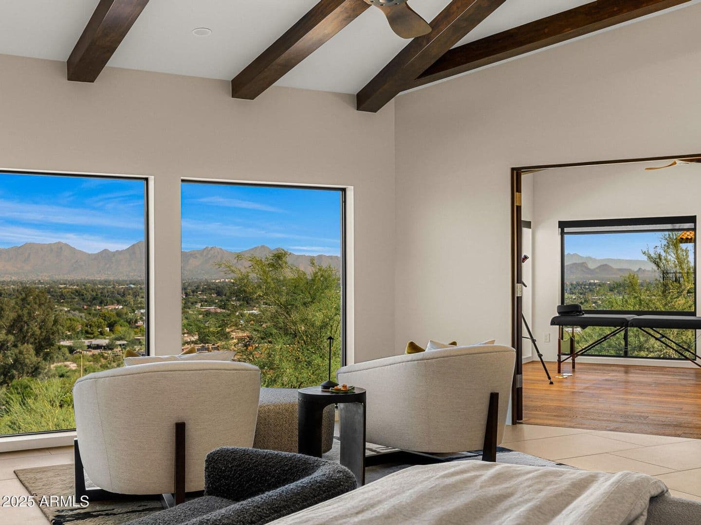 Paradise Valley House: 6331 E. Hummingbird Lane