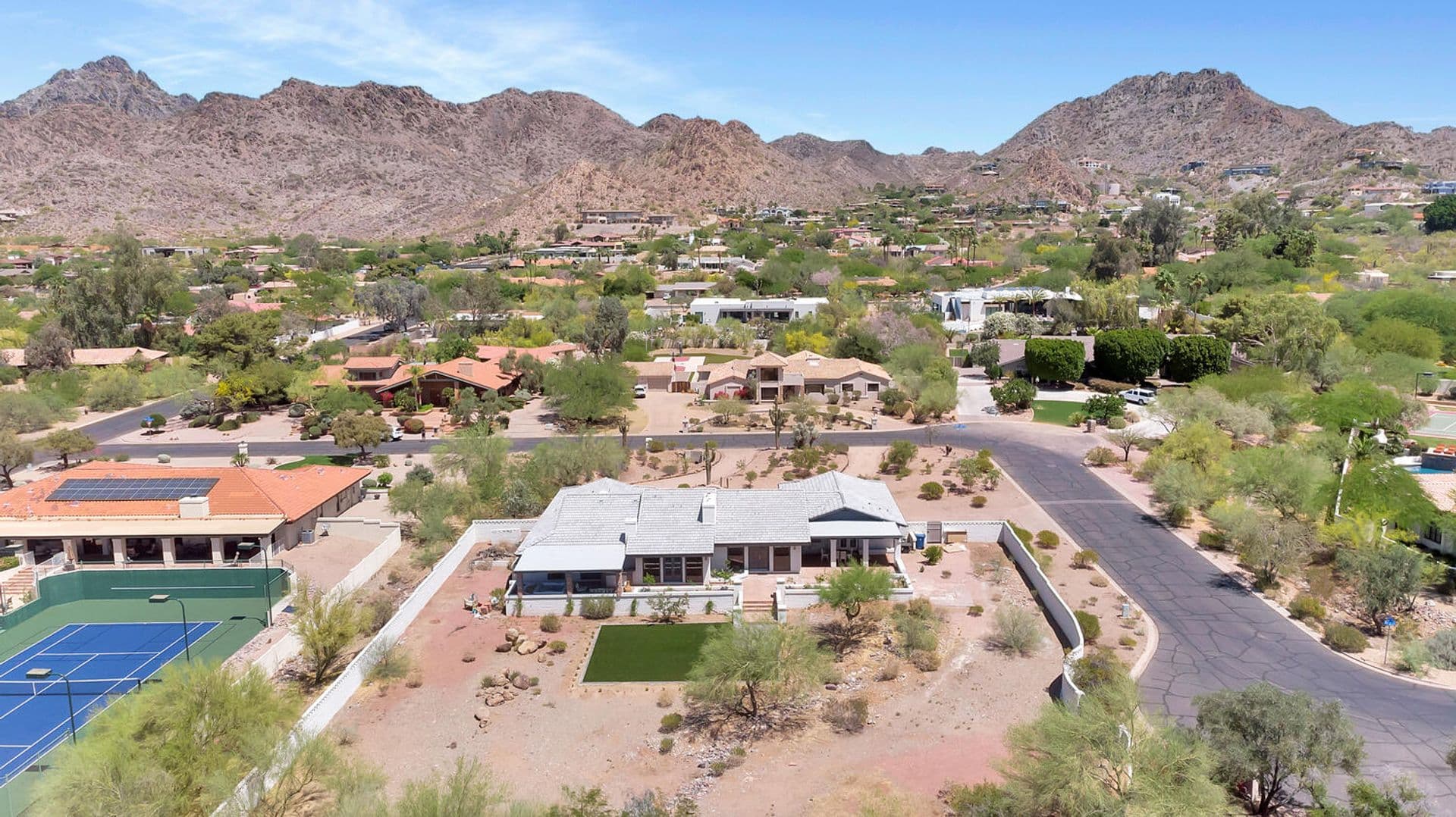 Paradise Valley House: 3411 E Valley Vista Ln