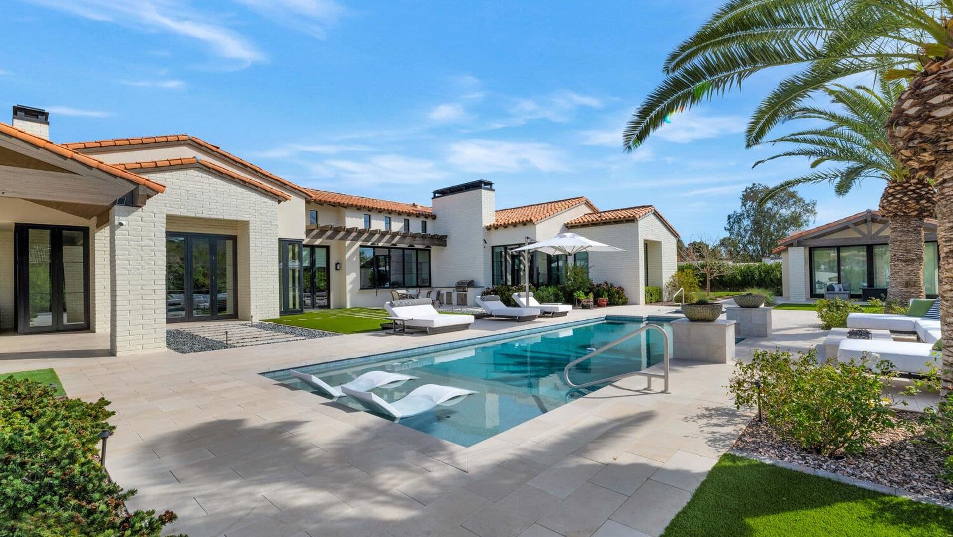 Paradise Valley House: 5353 E Sanna St