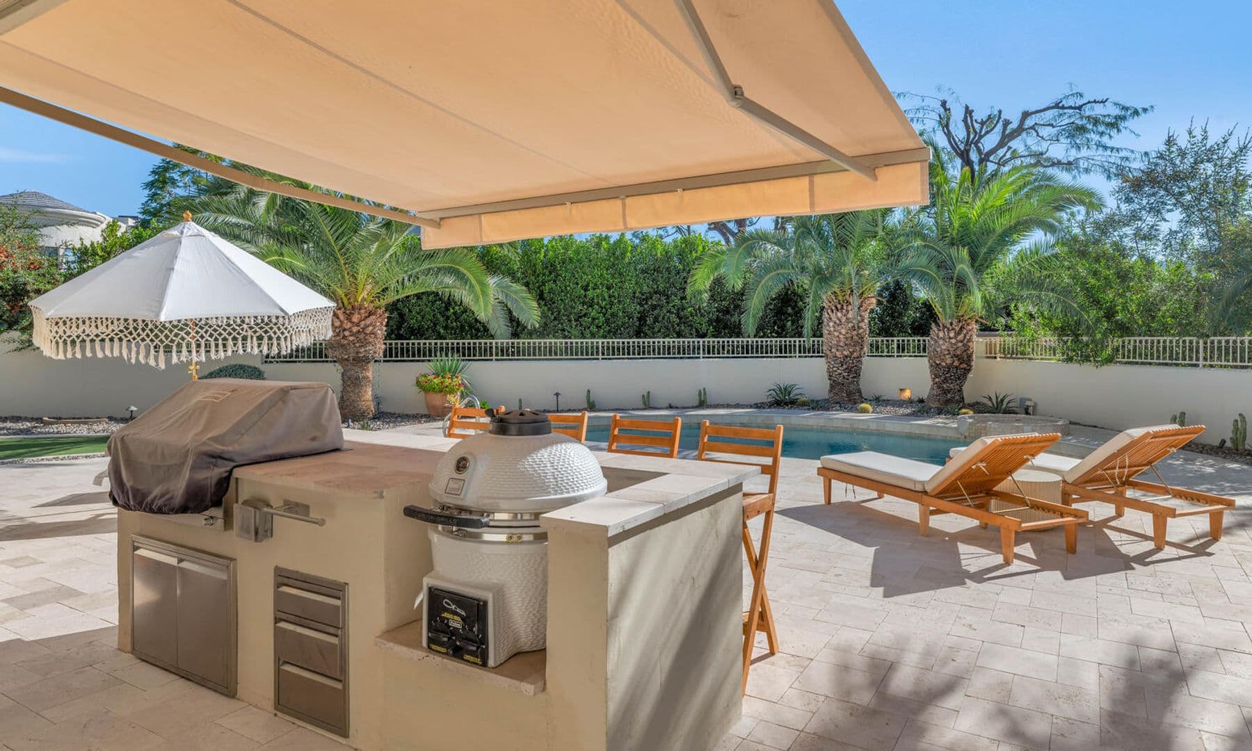 Scottsdale House: 9447 E. Calle De Valle Dr.