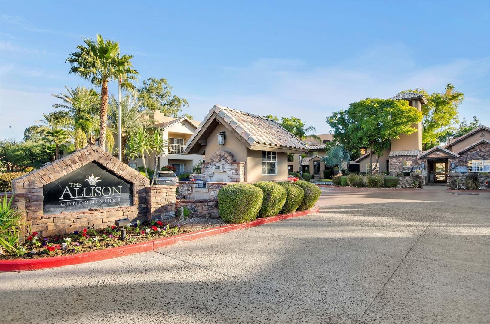 Scottsdale House: 14145 N. 92nd St #1083