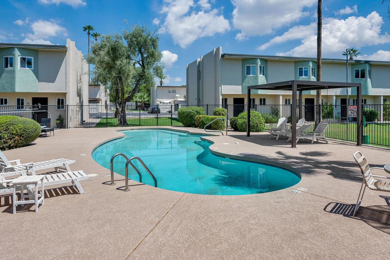 Phoenix House: 6030 N. 15th St
