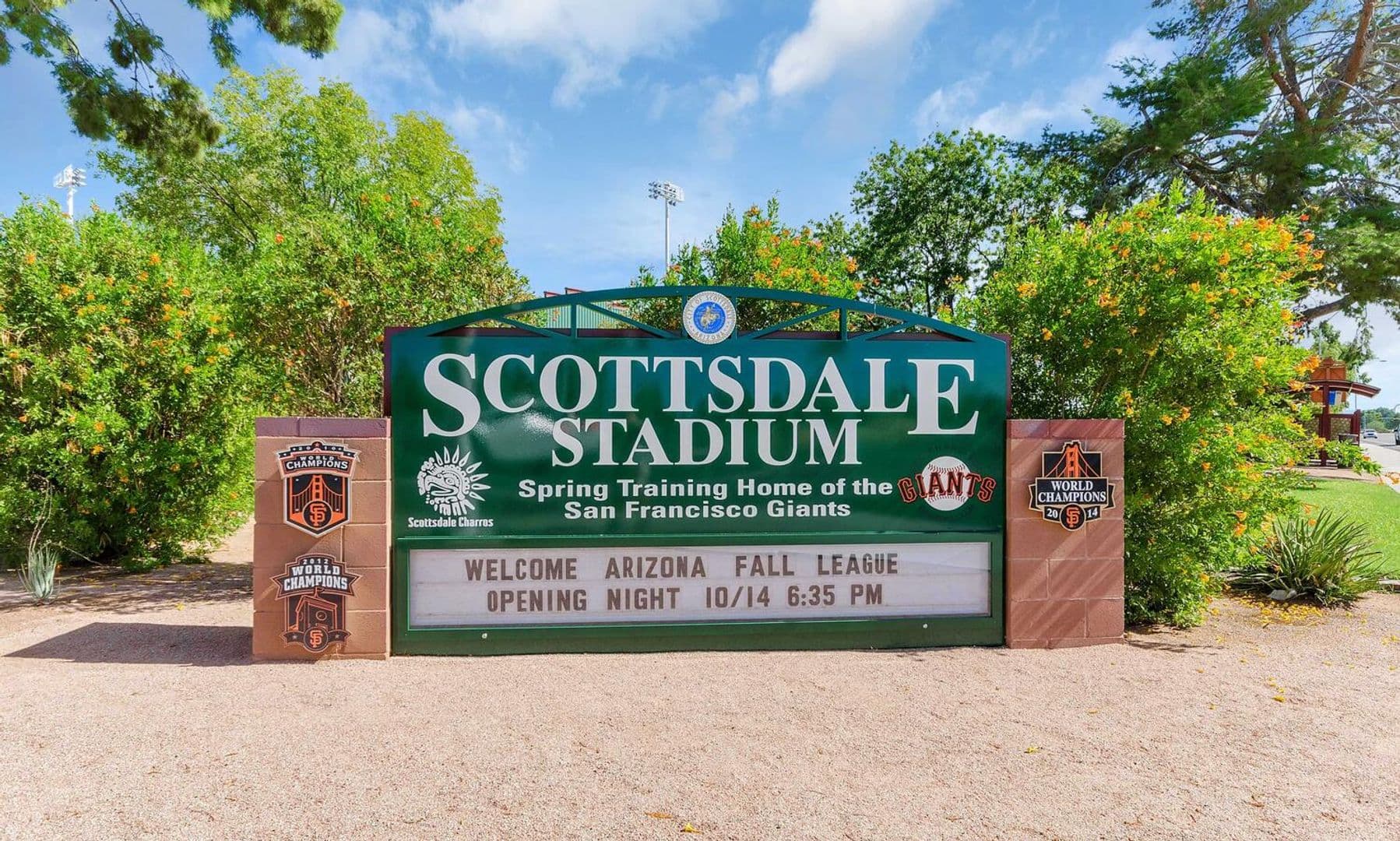 Scottsdale House: 6850 E Main St #7703