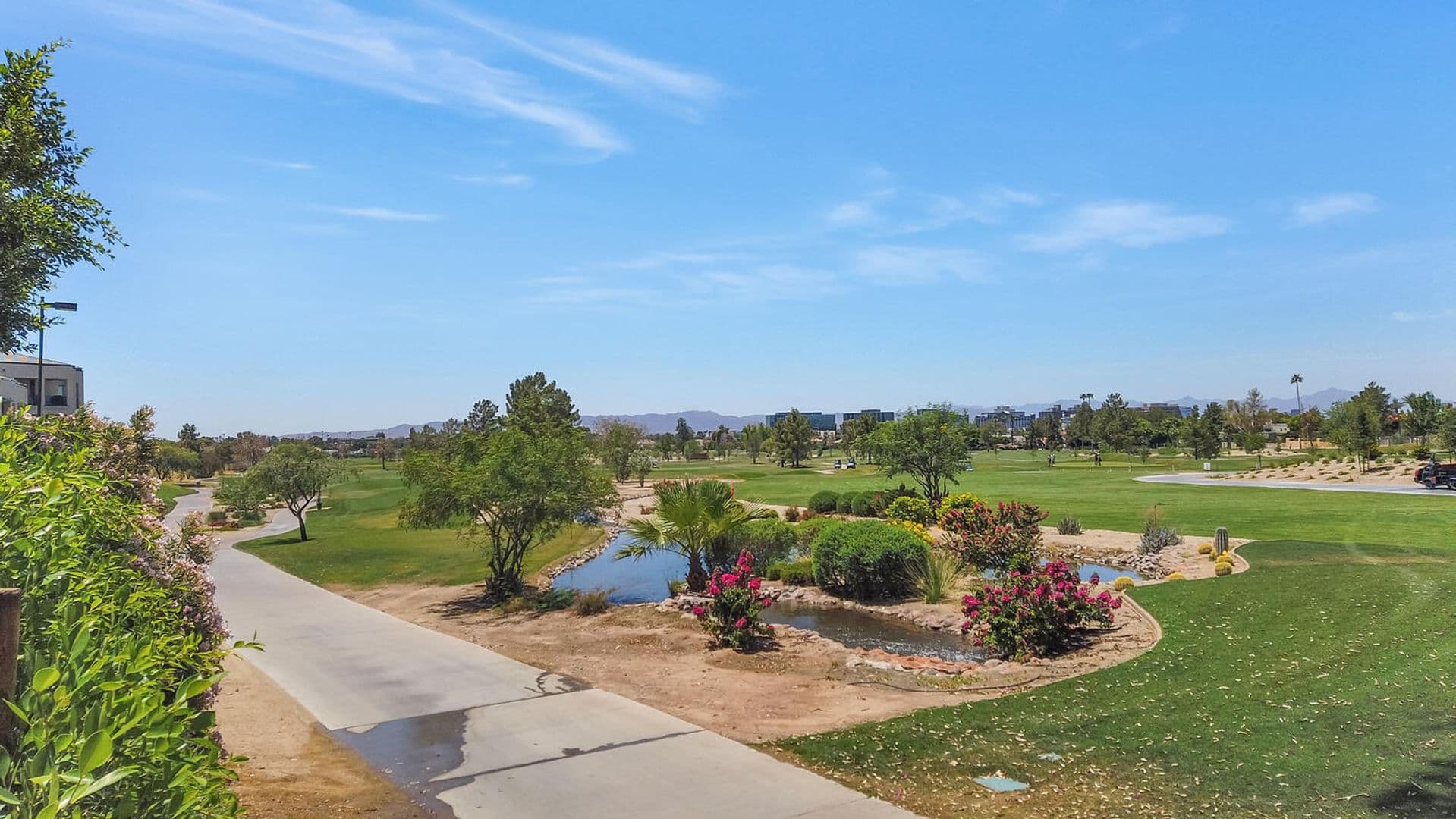 Phoenix House: 2 Biltmore Estates #101