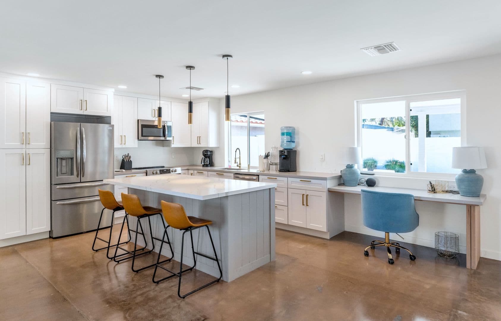 Tempe House: 1511 E. Edgewater Dr