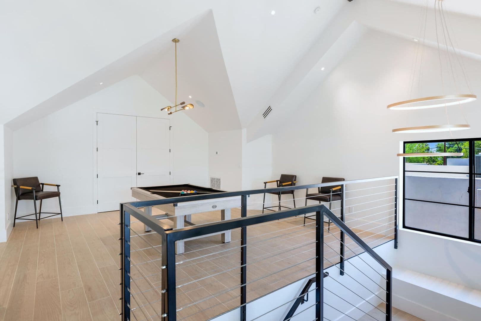 Phoenix House: 4216 E Hazelwood St