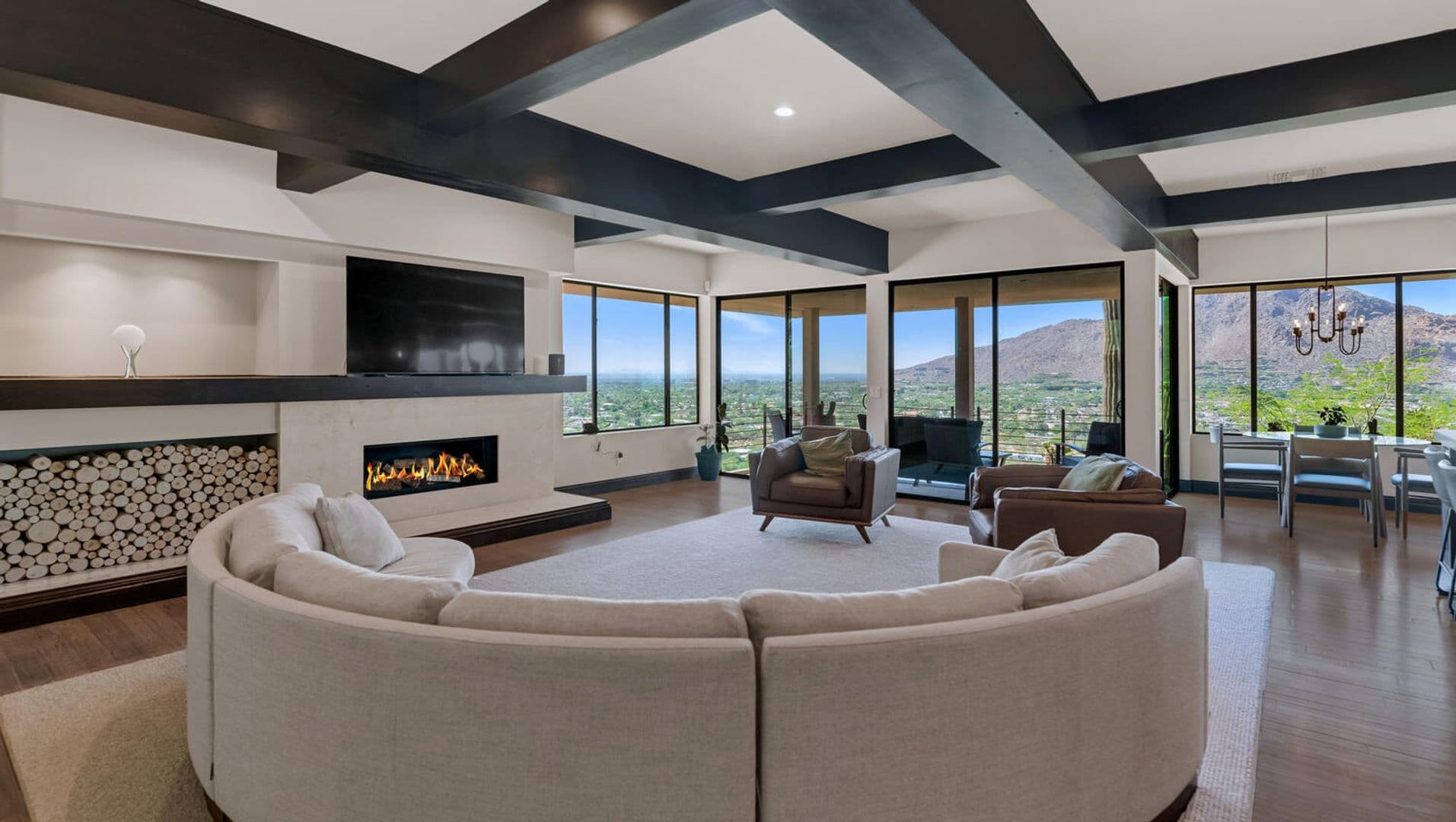 Paradise Valley House: 5800 E. Glen Dr