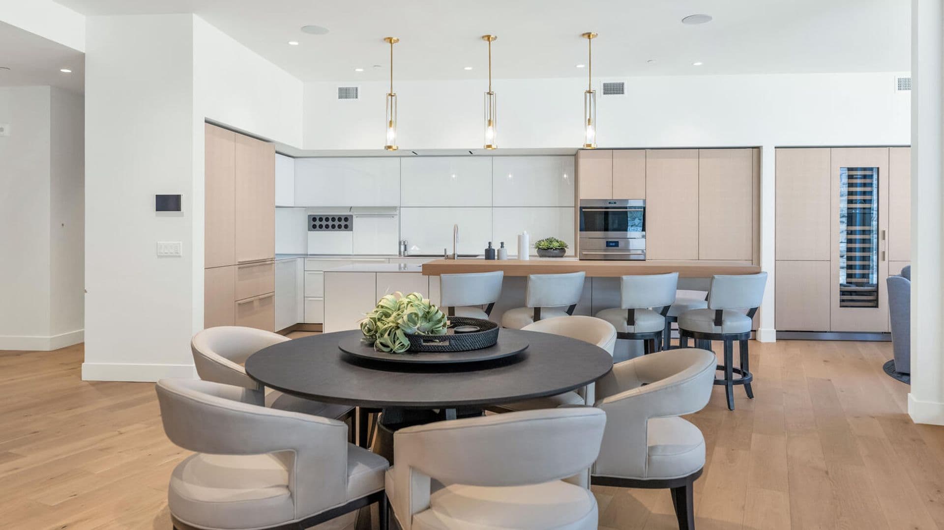 Scottsdale House: 5000 N Camelback Ridge Rd #407