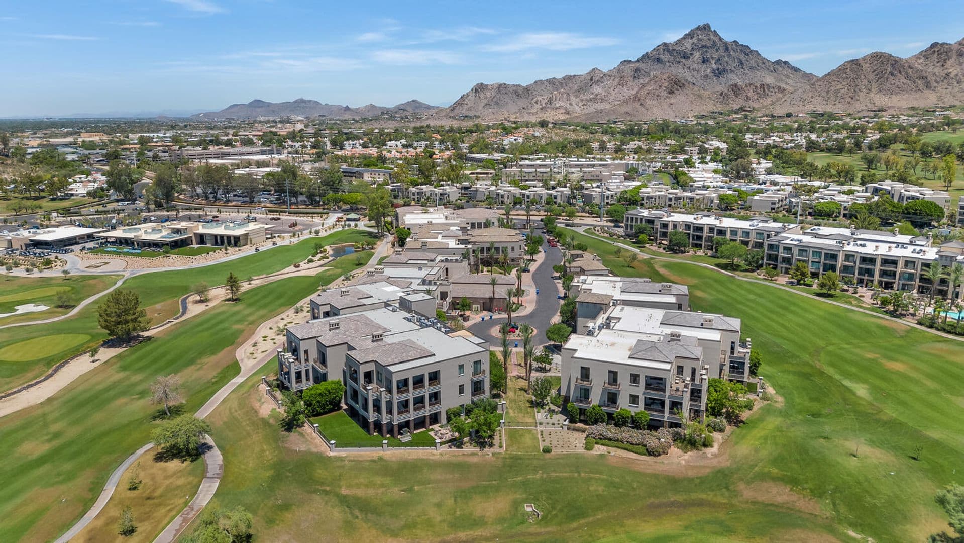 Phoenix House: 2 Biltmore Estates #101
